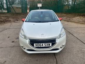 Peugeot 208 1.2 VTi Roland Garros 5dr Hatchback Petrol White at Ali Motors Birmingham